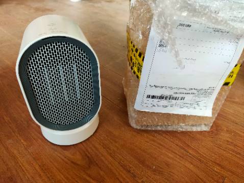 Đã nhận hàng. Chẳng có dấu hiệu nào là hàng Xiaomi, gió thổi yếu. Đã nhận hàng. Chẳng có dấu hiệu nào là hàng Xiaomi, gió thổi yếu.