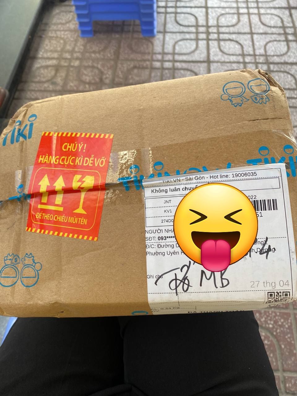 đèn rất dễ thương, có thể cắm vào sạc dự phòng dùng khi cúp điện đèn rất dễ thương, có thể cắm vào sạc dự phòng dùng khi cúp điện