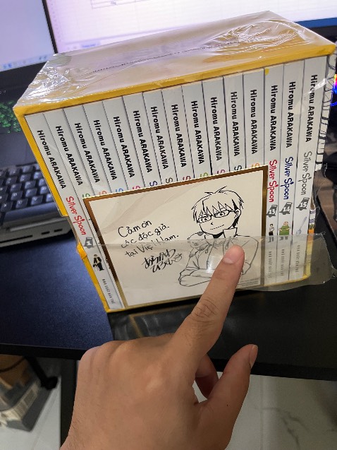 Seal rách không còn nguyên vẹn