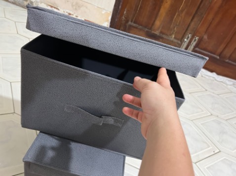 Nhận  được hộp ưng ý lắm ,  màu xám nhìn sang và đẹp ,