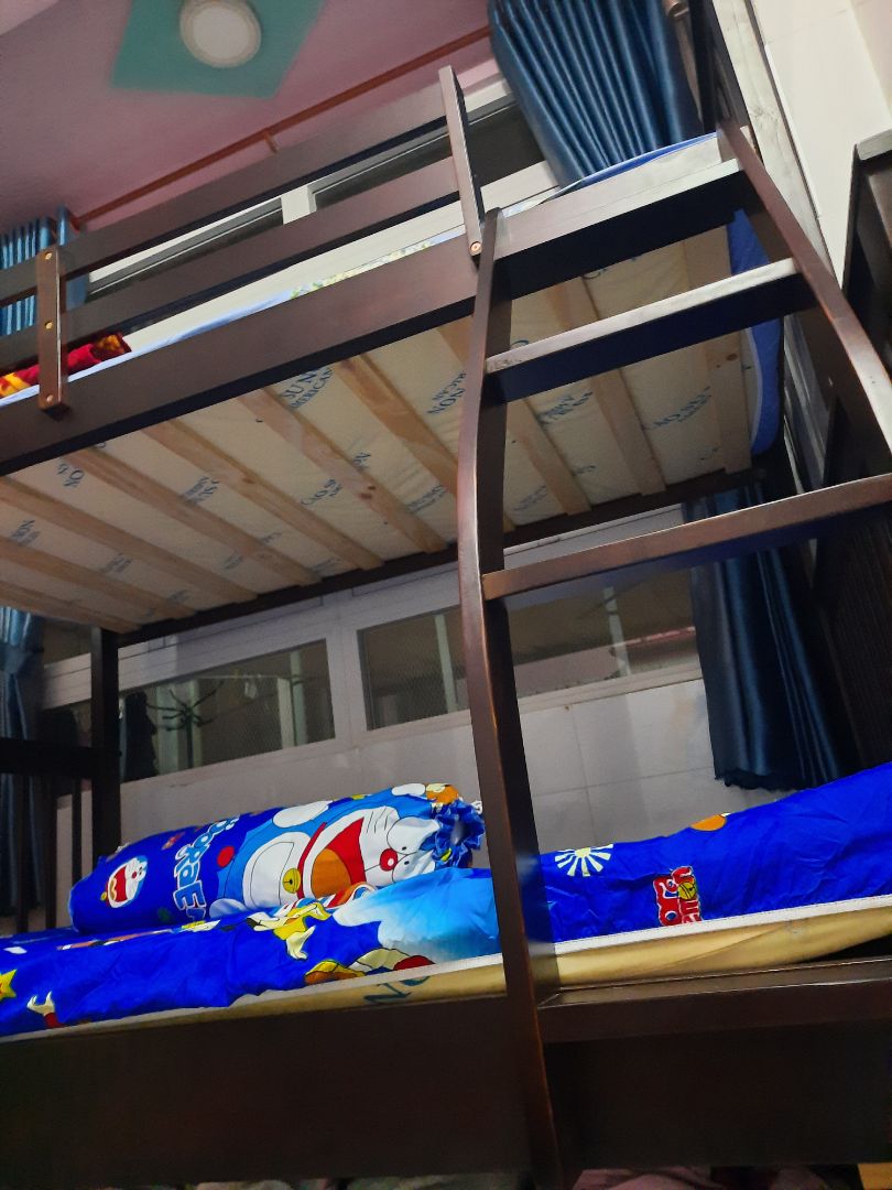 đặt màu nâu ra màu giao màu đen đặt màu nâu ra màu giao màu đen