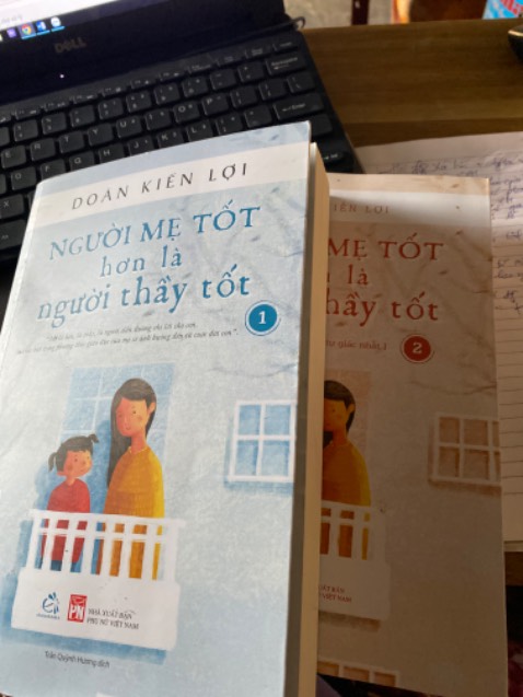 Hình thức đẹp. Tập 1 dành cho phụ huynh có con dưới 5 tuổi là thích hợp nhất. Tập 2 mình chưa đọc