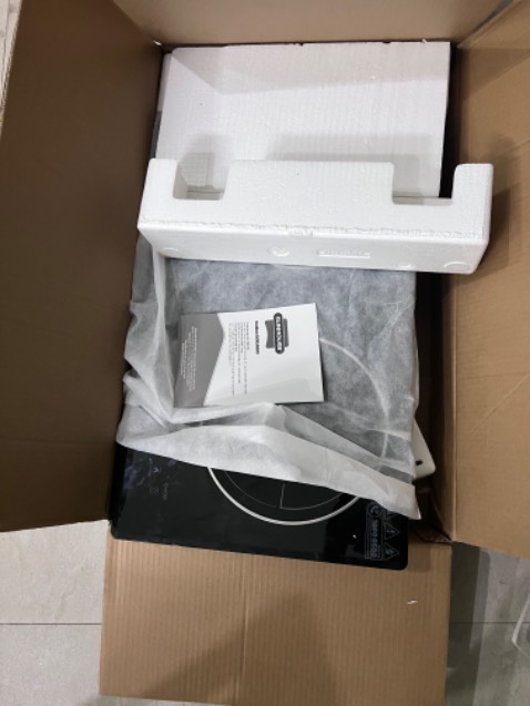 Ngoài thì không ghi rõ ràng lòng trong 70 hay là chiều dài mặt bếp 70, hình ảnh quảng cáo thì 73x42, mua về ko vừa lắp lọt hẳn vào cái lỗ. Nghĩ mà chán