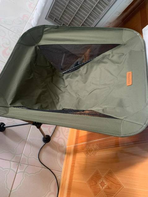 mẫu mới này đẹp hơn con 2019, shop giao nhanh, đóng gói kĩ, ngồi êm lắm