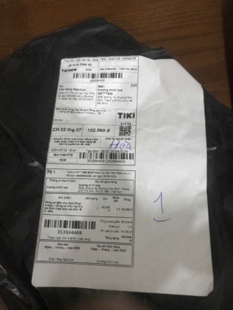 Đặt hàng dây màu đỏ - Size XXL mà shop giao màu xanh thật là thất vọng