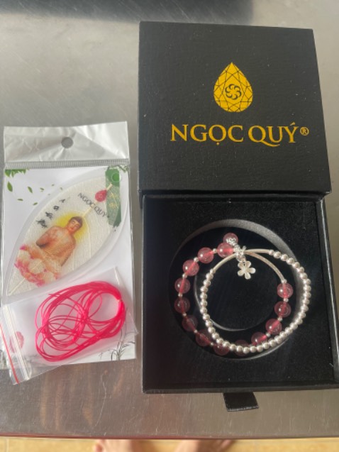 Thiết kế đẹp. Sản phẩm đúng mô tả. Shop tư vấn nhiệt tình. Tiki giao hàng bao nhanh và uy tín thời gian.