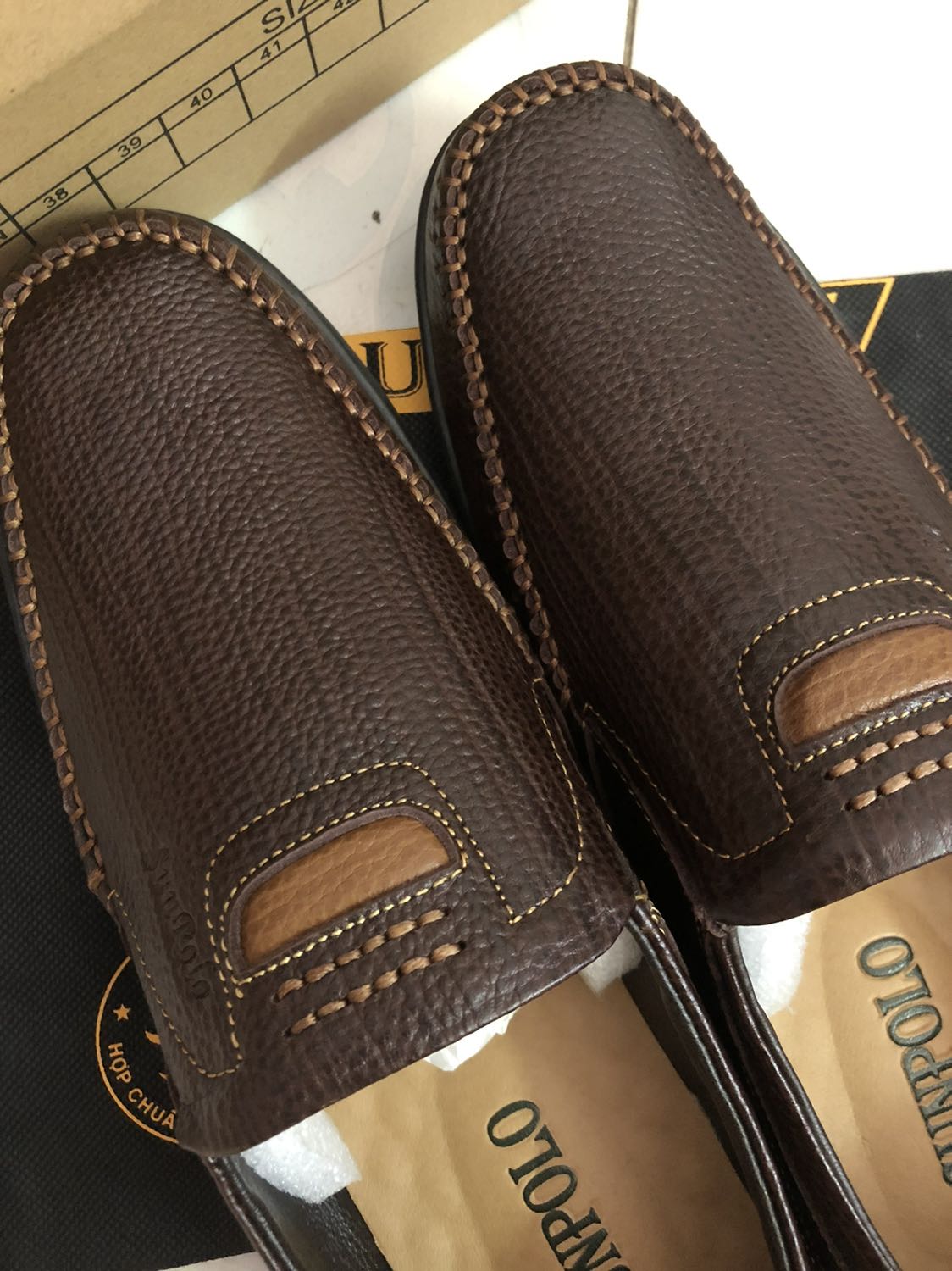 Lần đầu mua được đôi giày ưng ý, da đẹp rất thích