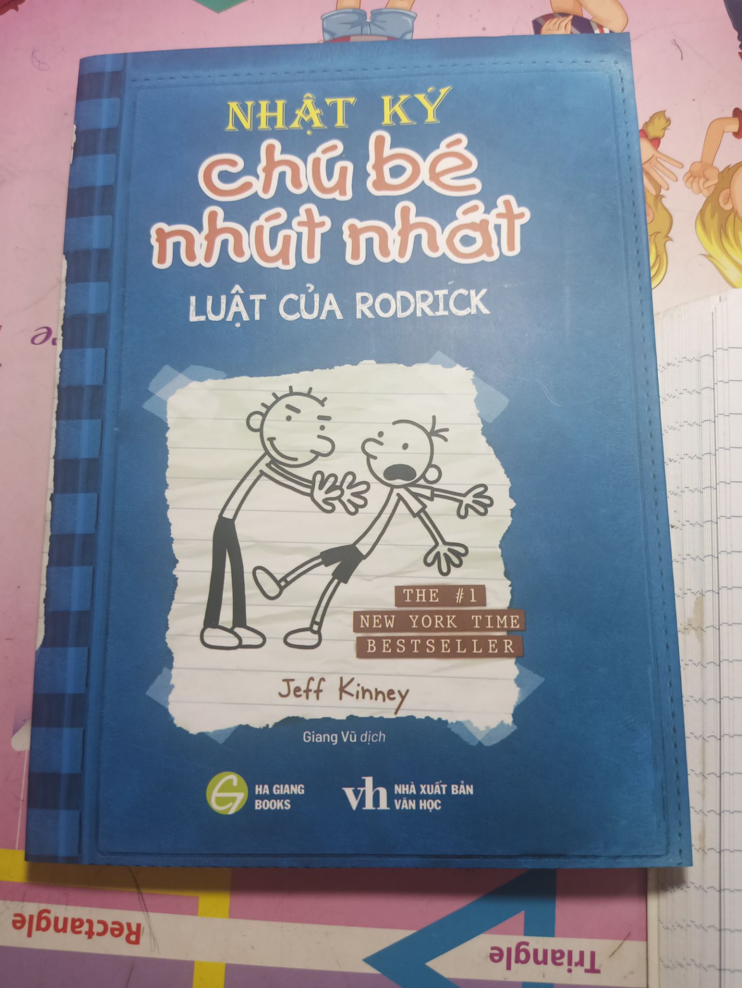 giao sớm hơn dự kiến sách đẹp hay thanks shop nhìu 🥰