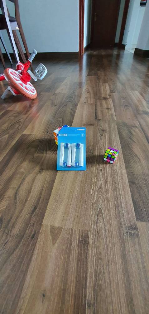 Chuẩn đét Oral B dùng rất thích, nói chung các bộ đầu của Shop này bán rất được,  các dòng khác cũng ok, mình mua nhiều, dùng nhiều mình biết, cứ 2-3 tháng mình thay 1 lần. Rất hài lòng