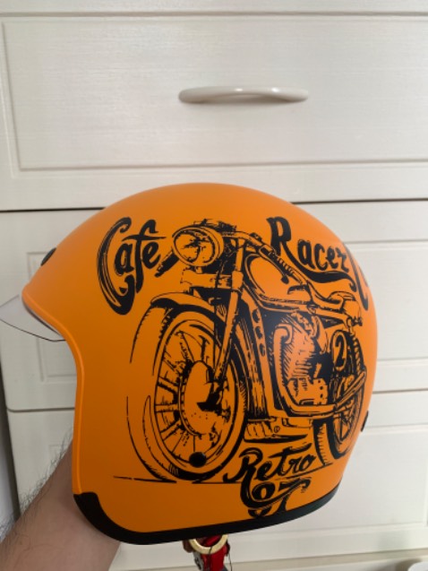 Màu đẹp, khá chắc chắn, giao hàng nhanh