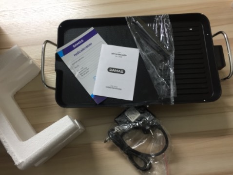 Hộp sản phẩm cứng cáp chắc chắn, nhận hàng nguyên hộp không móp méo. Unbox thì nhìn chung bếp nhẹ, cầm chắc tay, cách sử dụng đơn giản, chi tiết thiết kế tỉ mỉ ví dụ như 4 kệ dưới đáy bếp có độ ma sát không trơn trượt, mặt dưới là inox 304 cách nhiệt sáng loáng,...