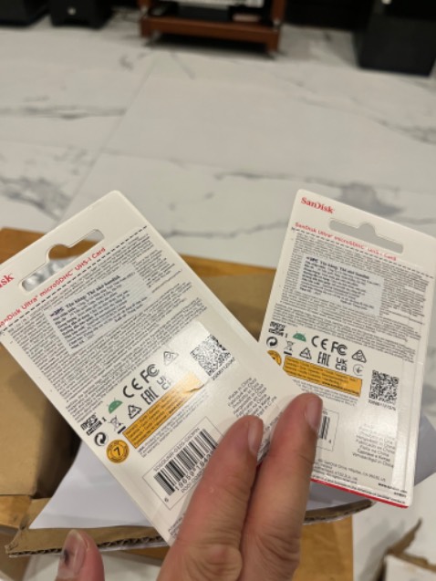 Nhận hàng rất nhanh. Thẻ cắm chạy luôn hehe.