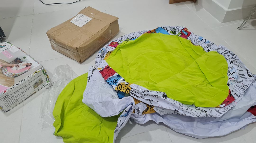 giao hàng ko đúng mẫu, ko có tặng kèm bơm điện. hàng kém chất lượng, ko nên mua. Nhờ tiki trả lại hàng giúp