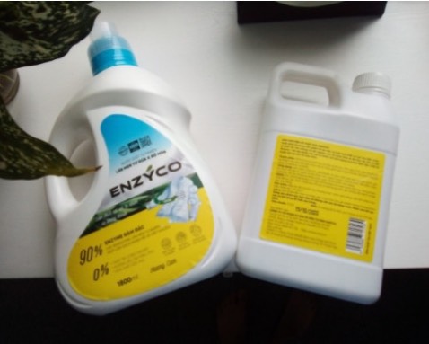 Sản phẩm tạo bọt rất tốt, mùi hương tự nhiên rất thích. Mình rất ủng hộ sản phẩm góp phần bảo vệ môi trường và đặc biệt là hàng việt nam