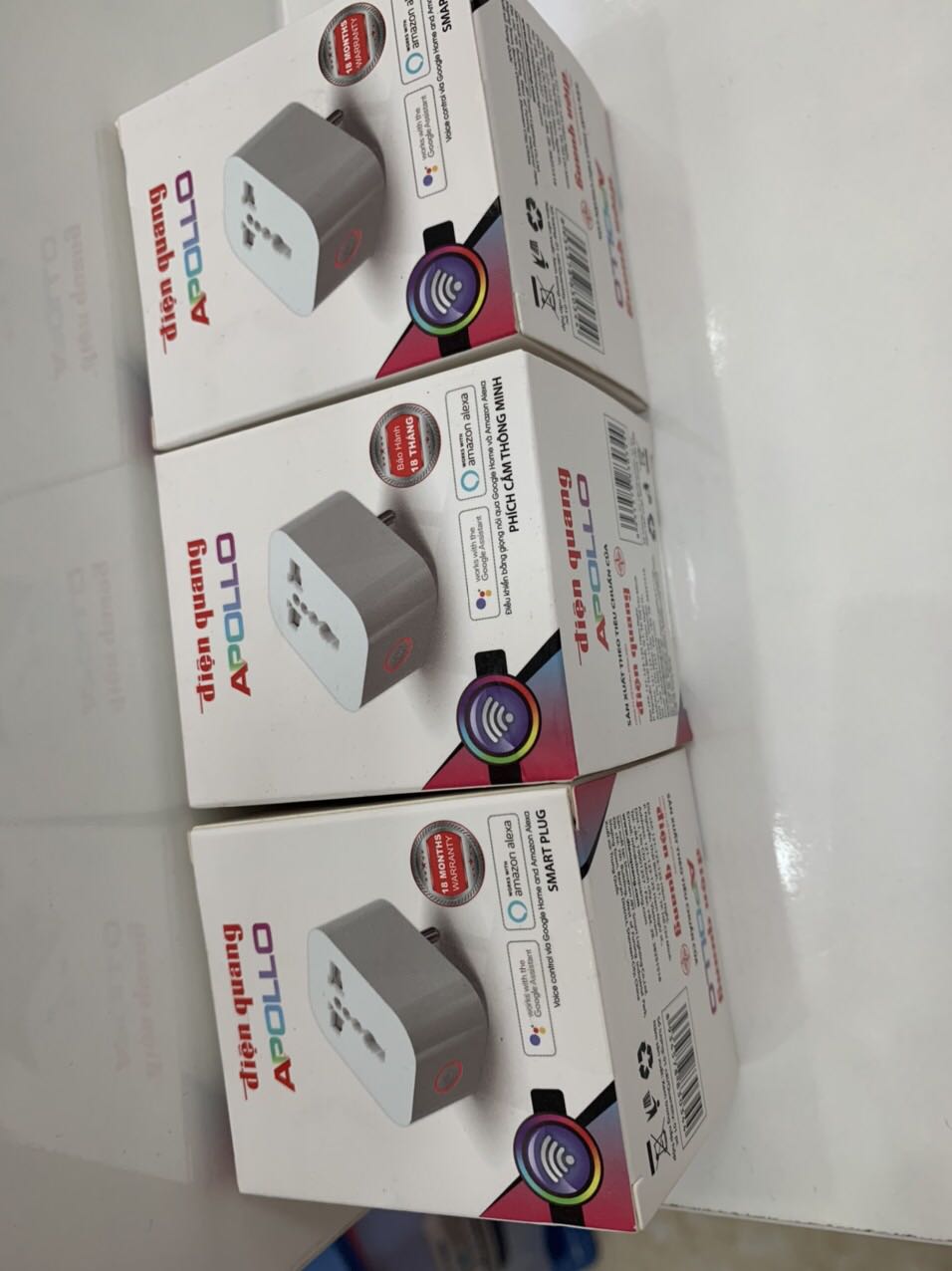 Dùng ổ cắm Điện Quang này cho cơ quan rất dễ sử dụng và tiện lợi...