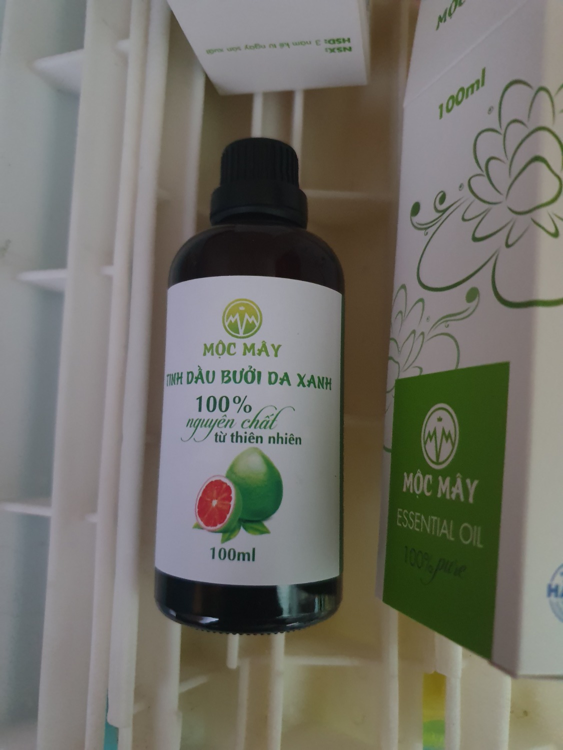 Mình mua quá nhiều lần rồi ,tất nhiên là sản phẩm tốt mới mua lại rồi. Đúng là trong buôn bán, kinh doanh, muốn làm ăn lâu dài thị sản phẩm phải chất lượng ạ. Không những vậy shop còn tư vấn rất nhiệt tình và giao hàng nhanh, đúng loại. Chúc shop ngày càng đắt hàng nhé.