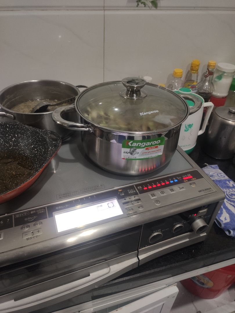 rất xịn luôn nhé cảm ơn tiki nhiều hôm sau sẽ ủng hộ tiếp nè.bihi