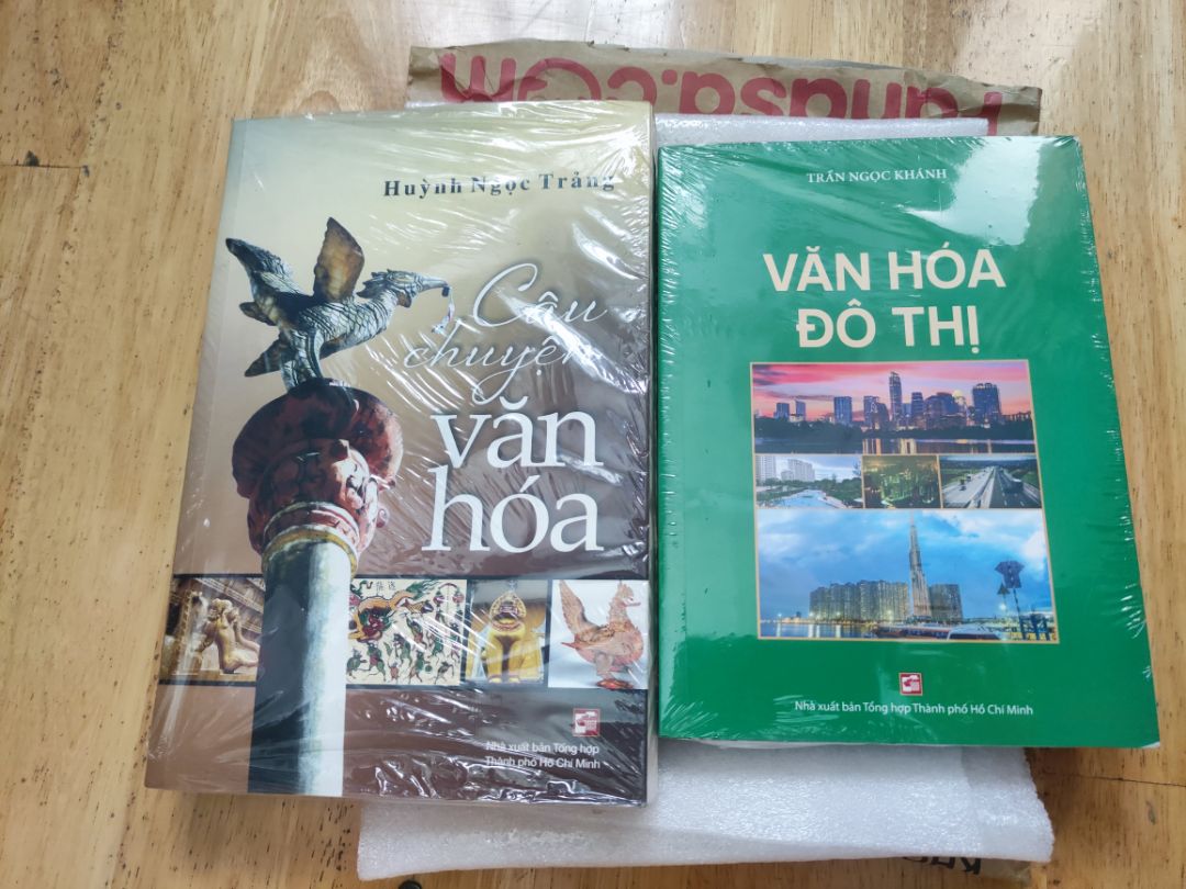 Shop đóng gói ok. Sách mới, đẹp và hay. Mình hài lòng với sản phẩm.