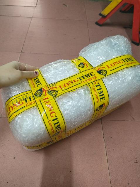 máy đầm nặng, cối thủy tinh đặc, kêu to, mình mua chủ yếu xay cua, cáy nấu canh, hàng tốt đúng mô tả