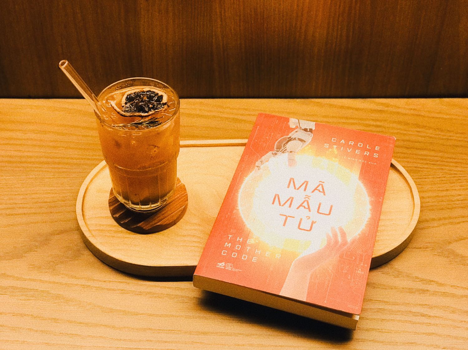 Tiki giao hàng nhanh chóng, sách đẹp không gặp vấn đề gì