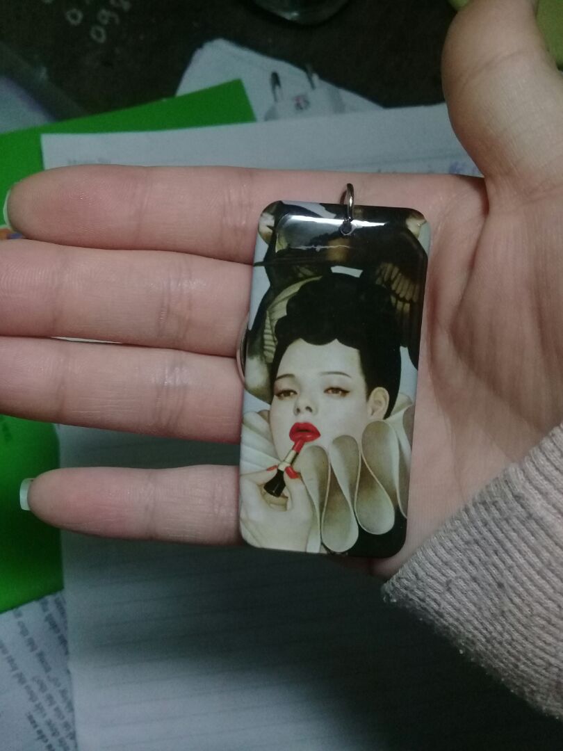 sản phẩm chắc chắn, đẹp , đúng nhưng hình ảnh, giá thành rẻ 
mình rất vui vì mua được sản phẩm trong đợt sale, sp có 2 đầu giúp nặn mụn dễ dàng
tiki làm việc rất tốt, shipper thân thiện giao hàng nhanh, chắc chắn sẽ mua nhiều đồ trên tiki