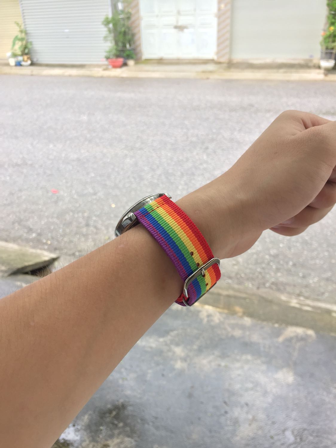 Màu lgtvbbq+ thật là đẹp, các vozer nên mua để chào đón pride month 😘