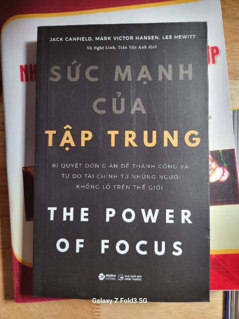 Tác giả viết sách rất hay, tôi đã đọc cuốn Người nam châm nên tiếp tục mua sách của Tác giả Jack