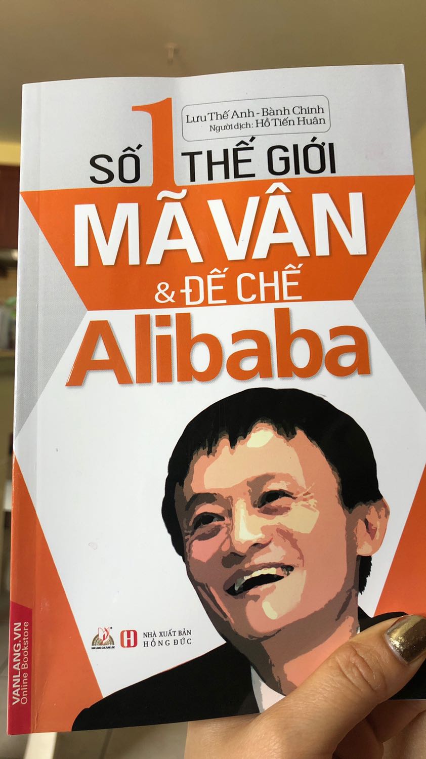 Mới cầm về đã đọc được nửa cuốn rồi ?nội dung sách hay quá đọc bị cuốn theo k nỡ buông sách ra luôn đó.bọc hàng cẩn thận quá nên k có gì để chê rồi