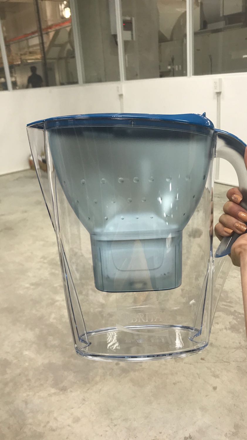 Bình lọc giao rất nhanh, mới đặt mà 2 ngày sau là nhận được rồi. Bình dùng rất thích, yên tâm uống nước! Mình mua bình thứ 2 rồi ?