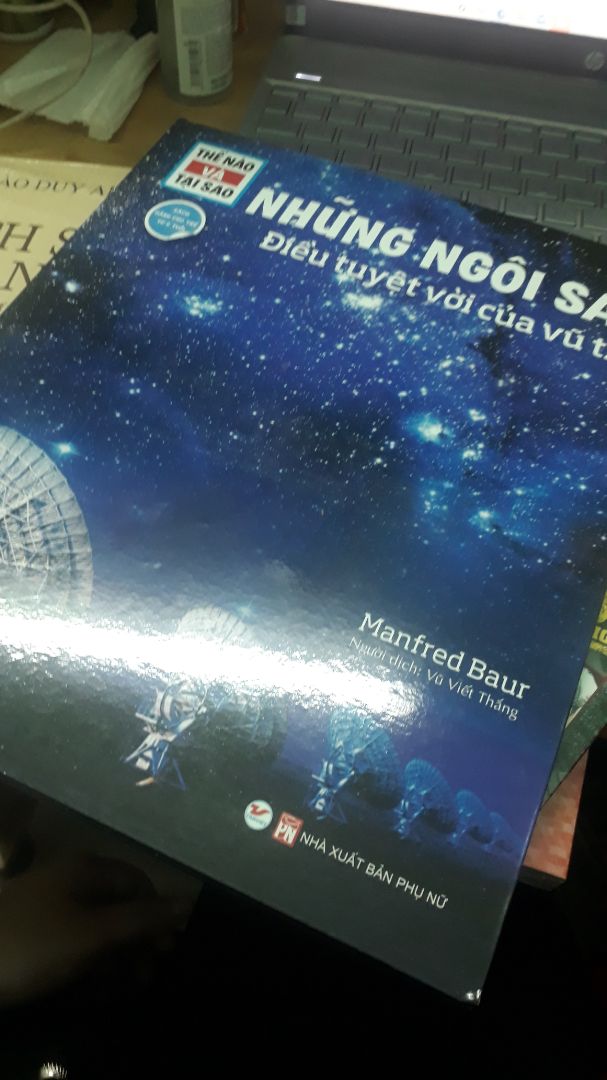 giao hàng rất nhanh luôn chị shipper rất thân thiện sách thì rất mới ko bị trầy xước  hay bị vấn đề gì rất tốt