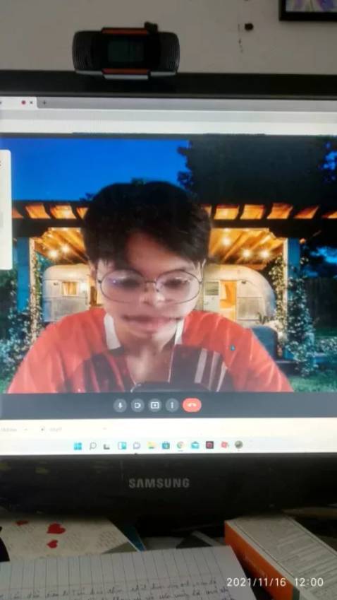 quá xứng tiền , cắm vào là nhận liền k cần cài này nọ ,ảnh nét, mic nó to rõ nói chung là nên mua