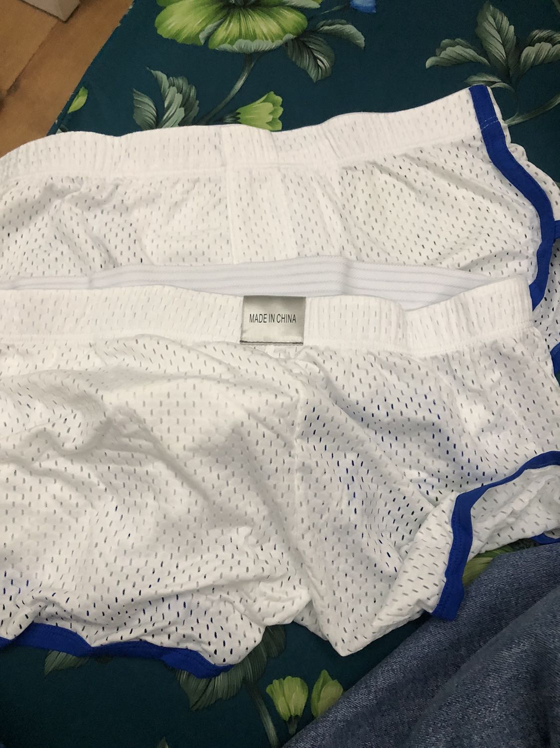 Đẹp vừa ý ưng lắm luôn cảm giác chất lượng tốt đã thử mềm mại co giãn tốt