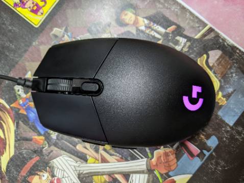 Hài lòng về chất lượng sản phẩm, đẹp. Được tặng mũ cũng rất OK. Giao hàng nhanh dịch vụ tốt