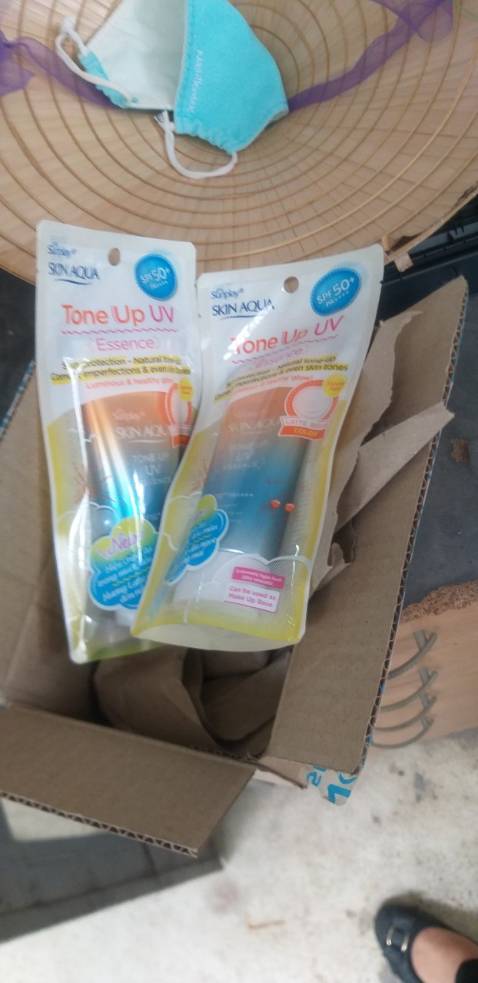 Chào shop, sao e thấy mua từ 2 sản phẩm là dc tặng túi gấp gọn mà e đã nhận hàng mà ko thấy quà tặng là sao vậy shop?