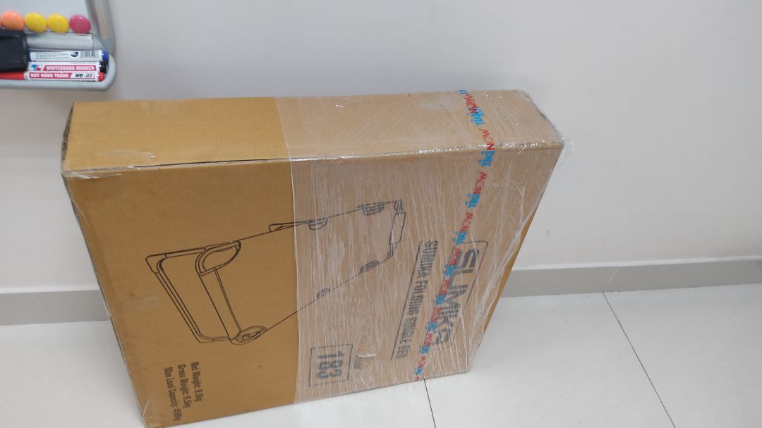 giao hàng rất nhanh nhưng mua 2 sản phẩm đều bị hiện tượng gỉ ố vàng ở khung, không biết có cho đổi trả không