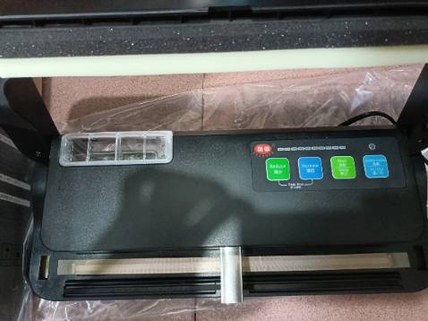 Shop treo đầu dê bán thịt ***, tôi mua bản chính hãng của shineye mà lại giao tôi bản hàng nhái tiếng tàu nào đây tôi yêu cầu tiki xử lý trả hàng đổi lại hàng chĩnh hãng , mua trên tiki mà cũng bị mua hàng không chính hẵng Shop treo đầu dê bán thịt ***, tôi mua bản chính hãng của shineye mà lại giao tôi bản hàng nhái tiếng tàu nào đây tôi yêu cầu tiki xử lý trả hàng đổi lại hàng chĩnh hãng , mua trên tiki mà cũng bị mua hàng không chính hẵng