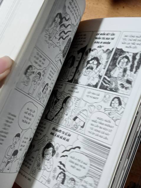 Cái quyển này mình xem được review trên tt, thấy hợp gu nên tậu về, chưa đọc thử, nhma bìa đẹpppp, bìa rất đẹppp