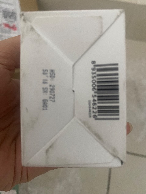 Đóng gói cẩn thận chuẩn tiki
Sp xài 1 ngày thấy ổn, dưỡng ẩm tương đối
Điểm trừ: hộp cũ, bẩn, kiểu để lâu trong kho hay sao đó