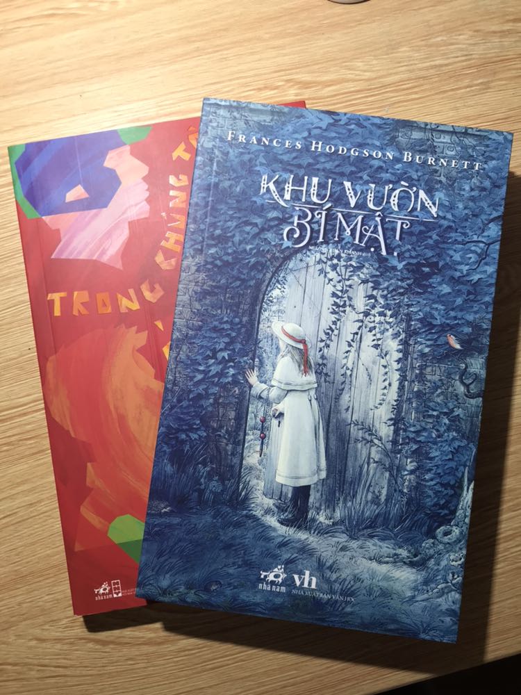 Đóng gói ko cẩn thận, ko có bọc chống sốc mà chỉ cho thẳng sách vào hộp carton thôi nhưng may ship nhanh với gần nên ko bị ảnh hưởng chất lượng sách bên trong. Mong Tiki khắc phục để phù hợp vs nhu cầu chung của mọi ngườii