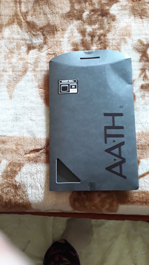 vì đã mua hai áo thun lần này mua thêm áo ống Nano vì tin tưởng chất lượng của hai áo lần trước. đóng gói cẩm thân, bao bì đẹp, sang trọng