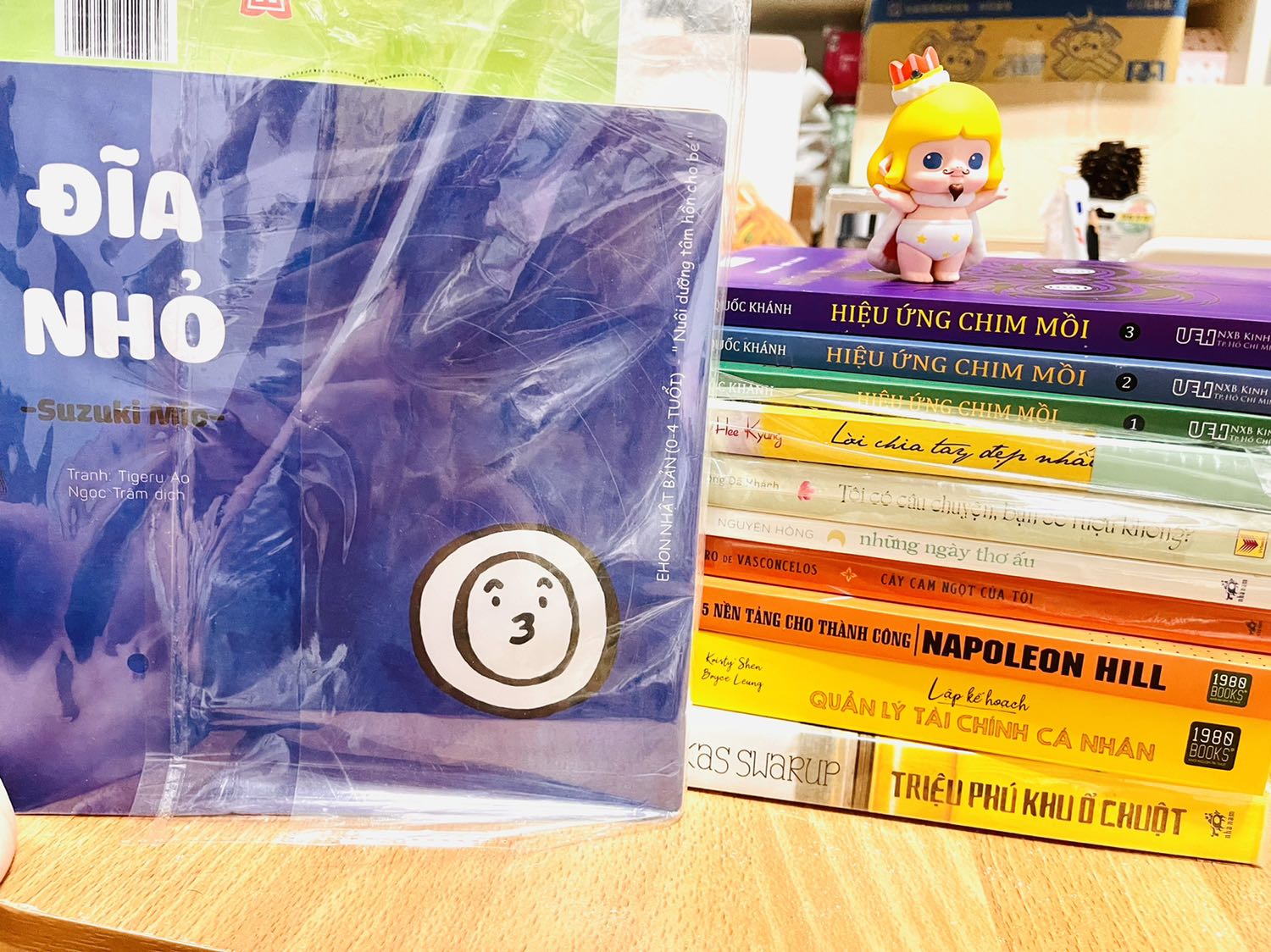 Xinh xẻo lắm nè, còn đc tặng 1 cuốn ước mơ của em nữa 😘😘