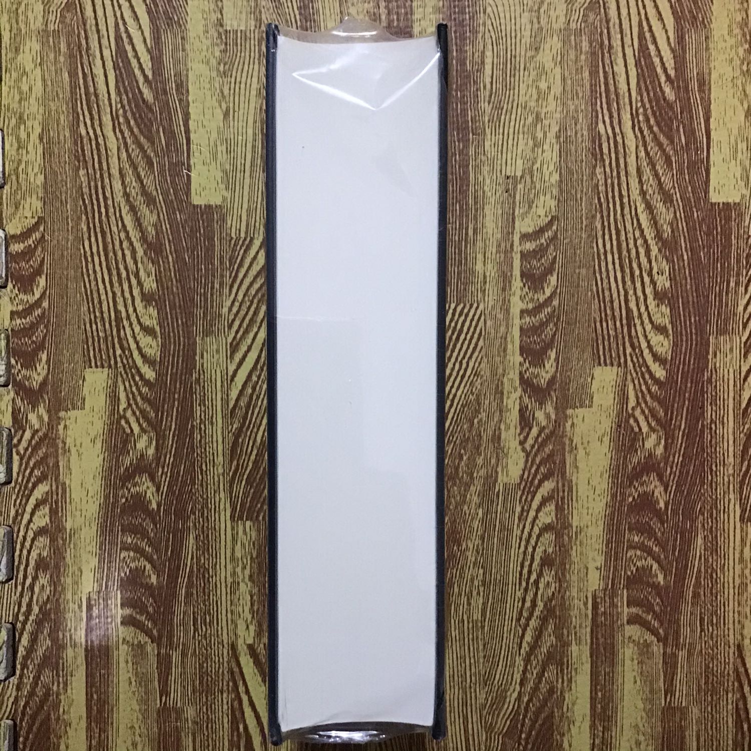 Mua đúng hôm Tikitrading giảm sâu,63% còn 353k . Áp thêm mã shop giảm 30k Tiki cho đơn 299k,mình làm nhiệm vụ hằng ngày có mã giảm 15k/ đơn 250k. Tổng giảm 45k nữa. Ai thanh toán qua ví zalopay,vnpay dịp này còn giảm thêm 10-40k nữa,quá ngon nghẽ cho cuốn sách cả triệu bạc. Giao hàng nhanh,sách nguyên vẹn