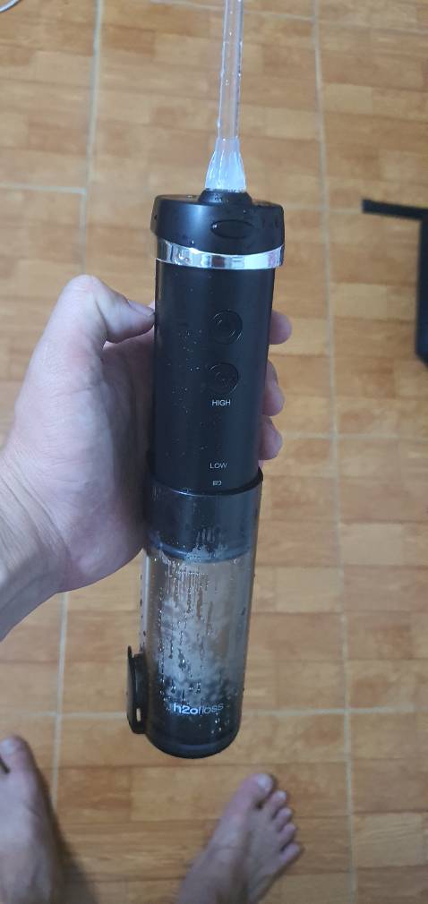 Ủa shop ơi, vì sao mà máy rung vậy? do sản phẩm củ tôi hay là do đặc tính máy? Tôi muốn đổi máy khác.

Trước tôi có mua con xiaomi, áp suất nước bắn ra cao hơn nhưng không rung vậy.