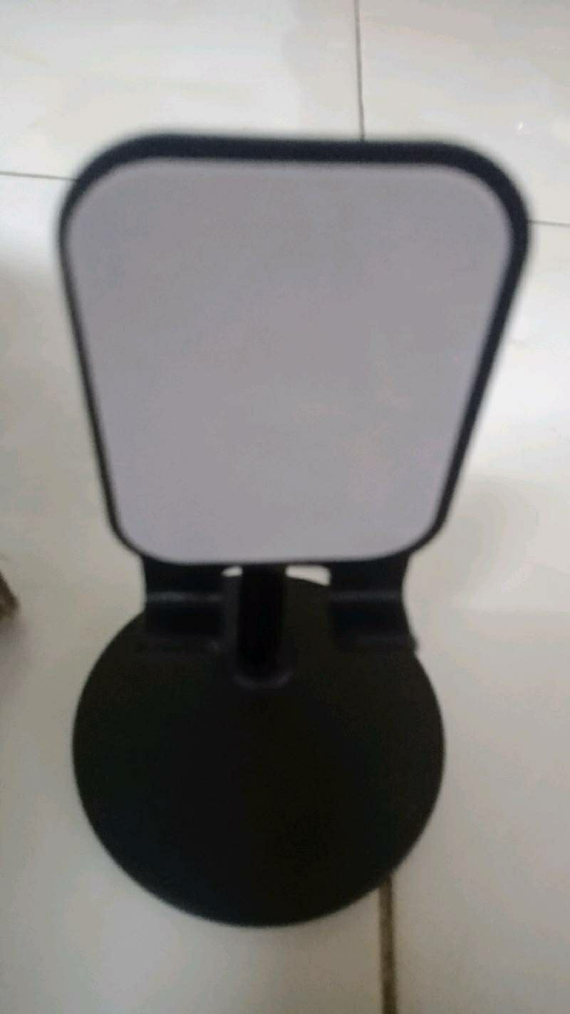 Hàng rất đẹp và giống y hệt trên ảnh . Dùng  cũng rất là okila nha mn