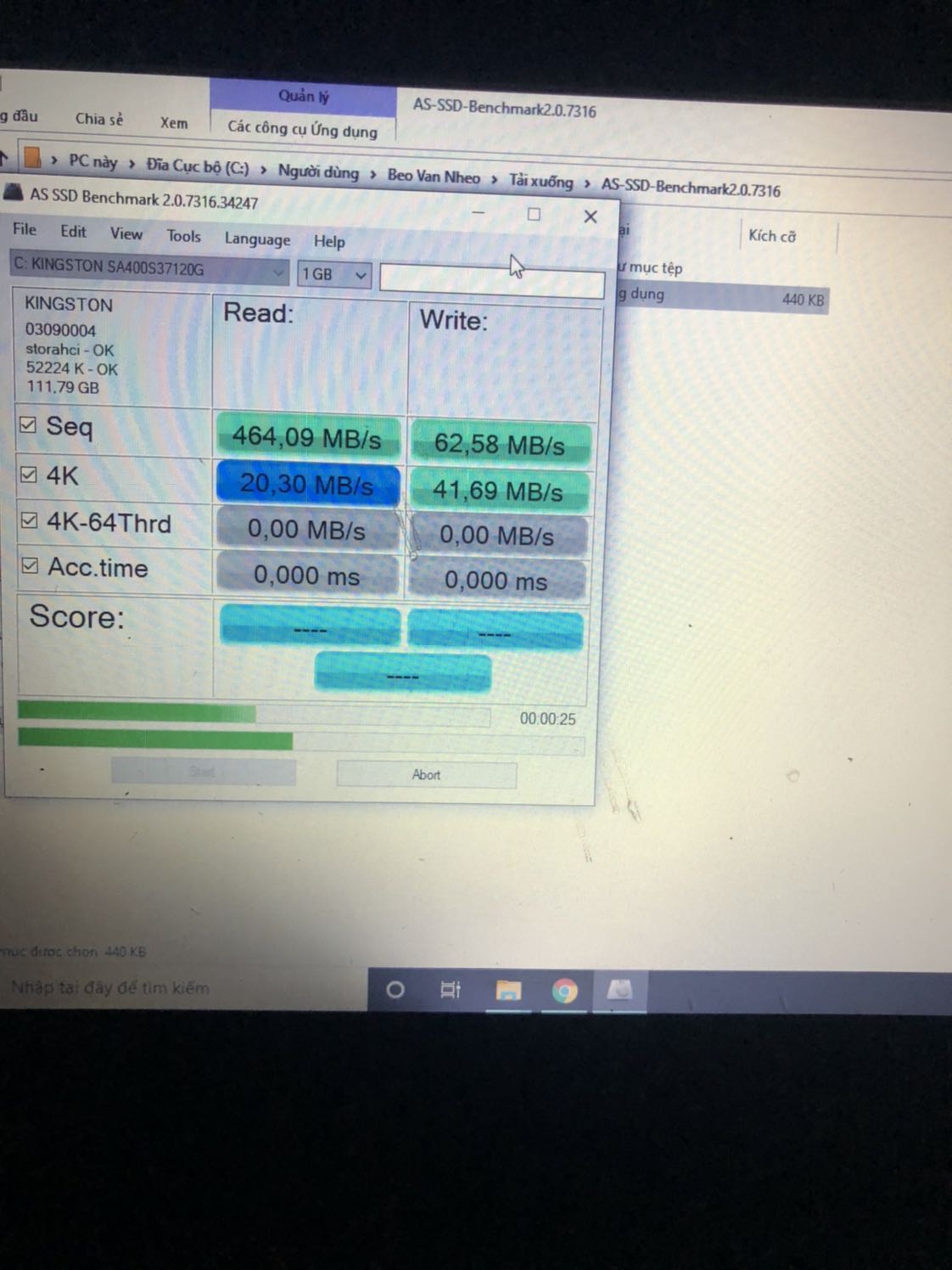 Không nên mua nha mọi người.tốc độ ghi chỉ ngang với ổ hdd thôi(45mb/s).Đang gọi điện lại để trã hàng...k ngờ tiki cũng bán hàng k đúng như quảng cáo thêm cái vụ trã hàng phải gọi mà k ai nghe máy ..chắc trở lại shoppe tiếp..