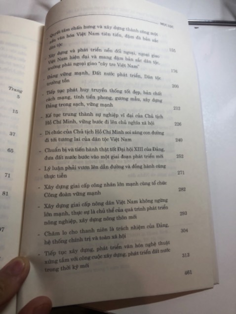 Cuốn sách rất hay và bổ ích.