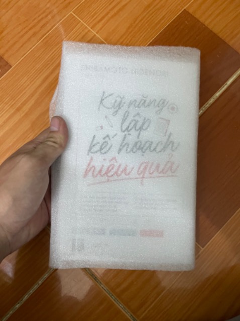 Sách rất hay, đóng gói rất cẩn thận.