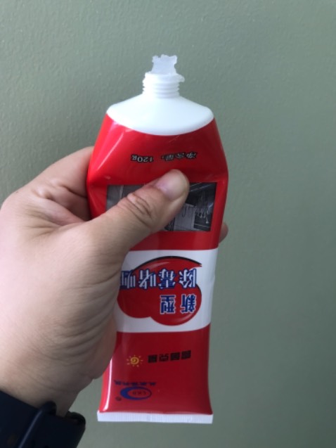 Gel kiểu để lâu bị khô, ko cách nào dùng đc