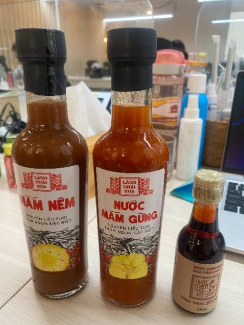 Giao nhanh thần tốc, shop đóng gói kỹ tới mức đó giờ mới thấy luôn ý. Ngon không thì mình chưa biết nhưng thấy vậy là ổn áp rồi á.