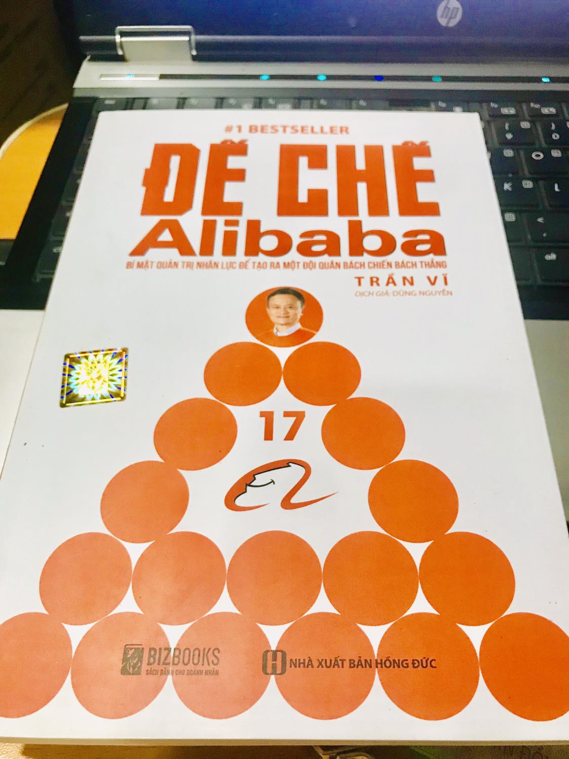 Giao Hàng Nhanh Giá rẻ . sách rất hữu ích cho người lãnh đạo dễ áp dụng thực tế . Rất đáng đọc . Ủng hộ tiki uy tín .
